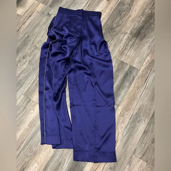 NWT House of Harlow Satin Two Piece Set Size S - Picture 3 of 9